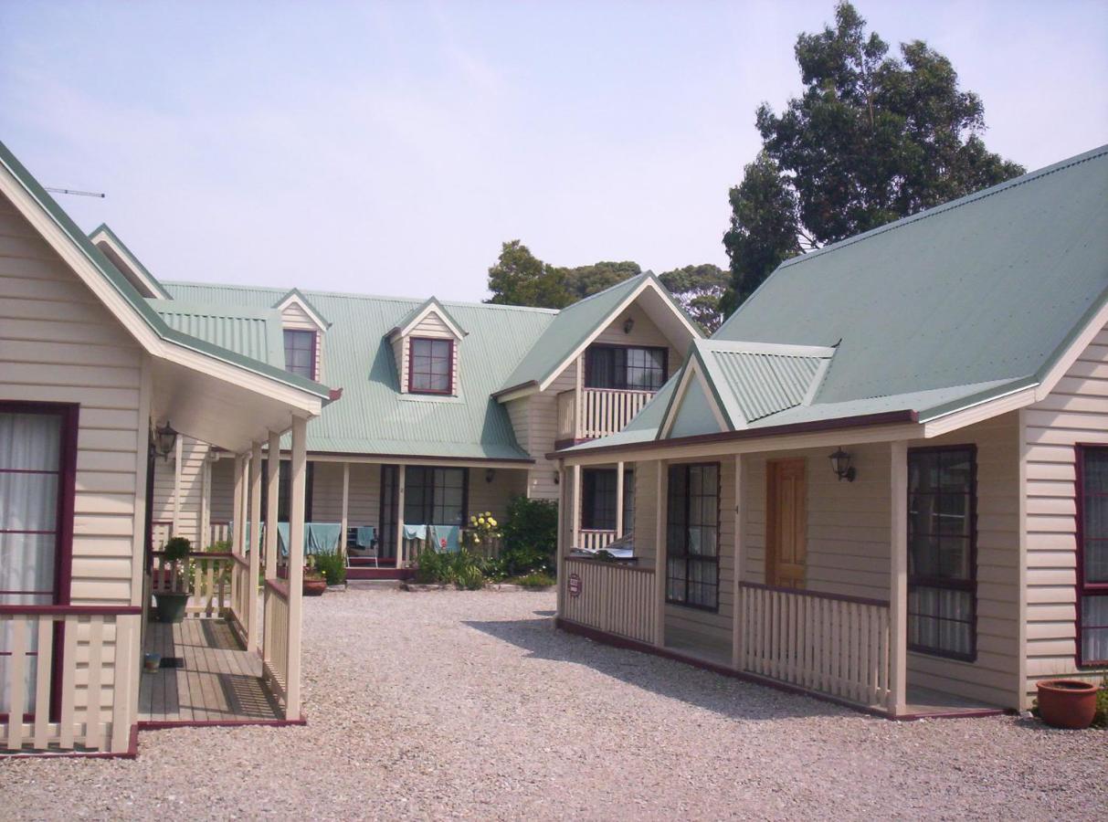 Big4 Strahan Holiday Retreat Exterior photo